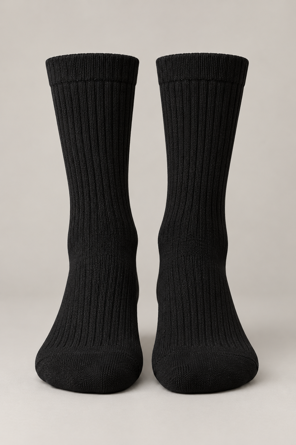 Everyday Rib Socks in Ink black — Front