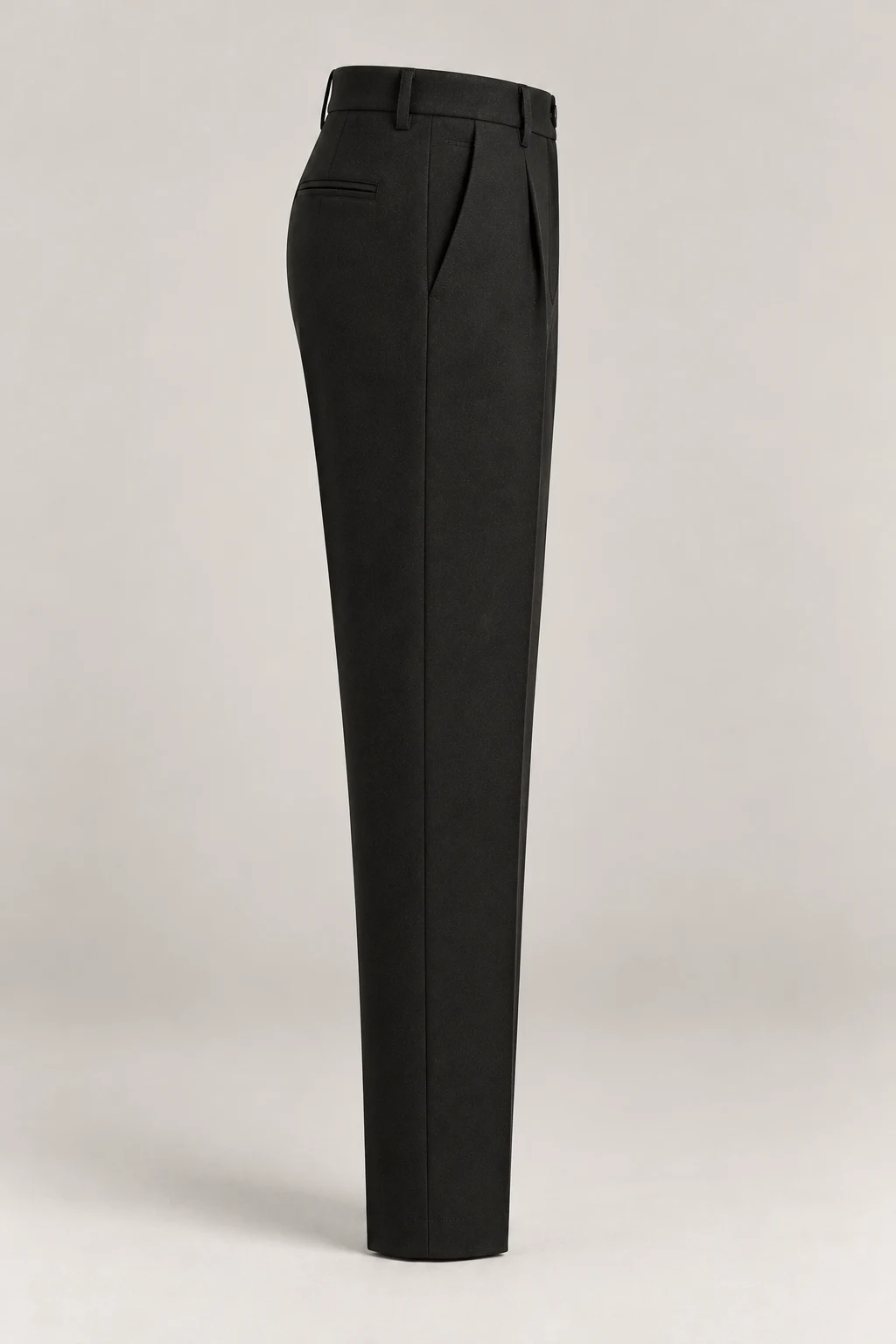 Tapered City Trouser in Ink black — Right side