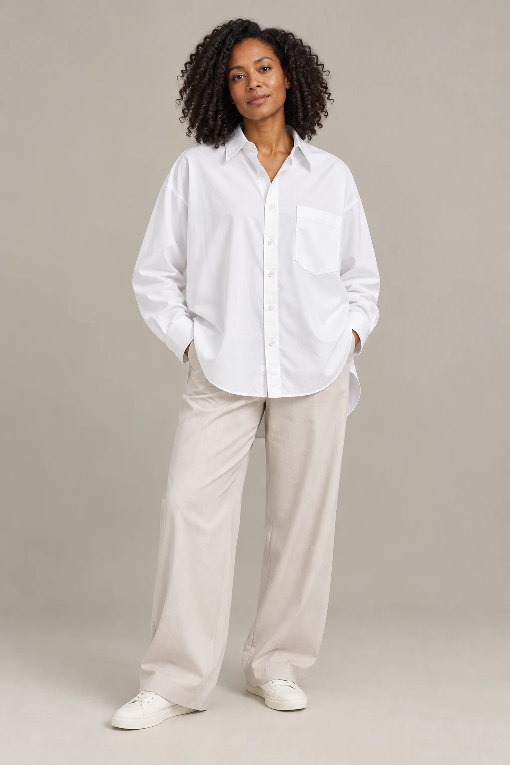 Oversized City Shirt in White — On model