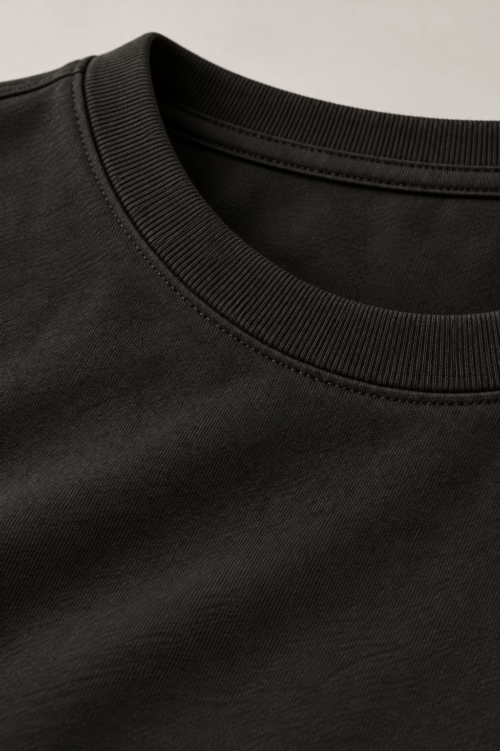 Sculpt Cotton Tee in Ink black — Material detail