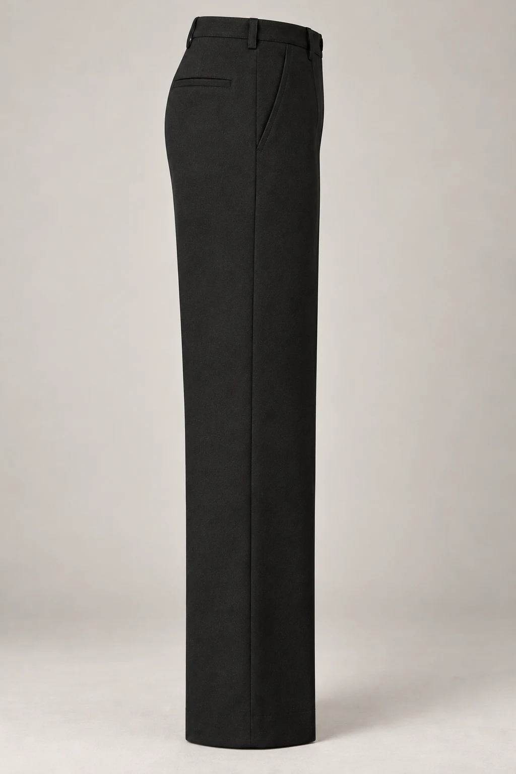 Straight City Trouser in Ink black — Right side