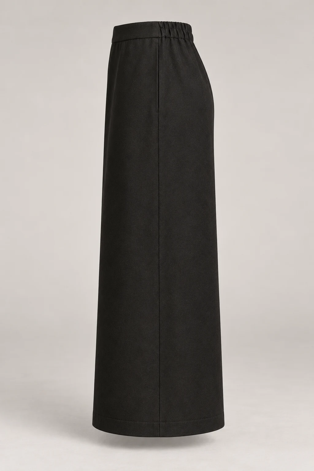 Everyday Midi Skirt in Ink black — Left side