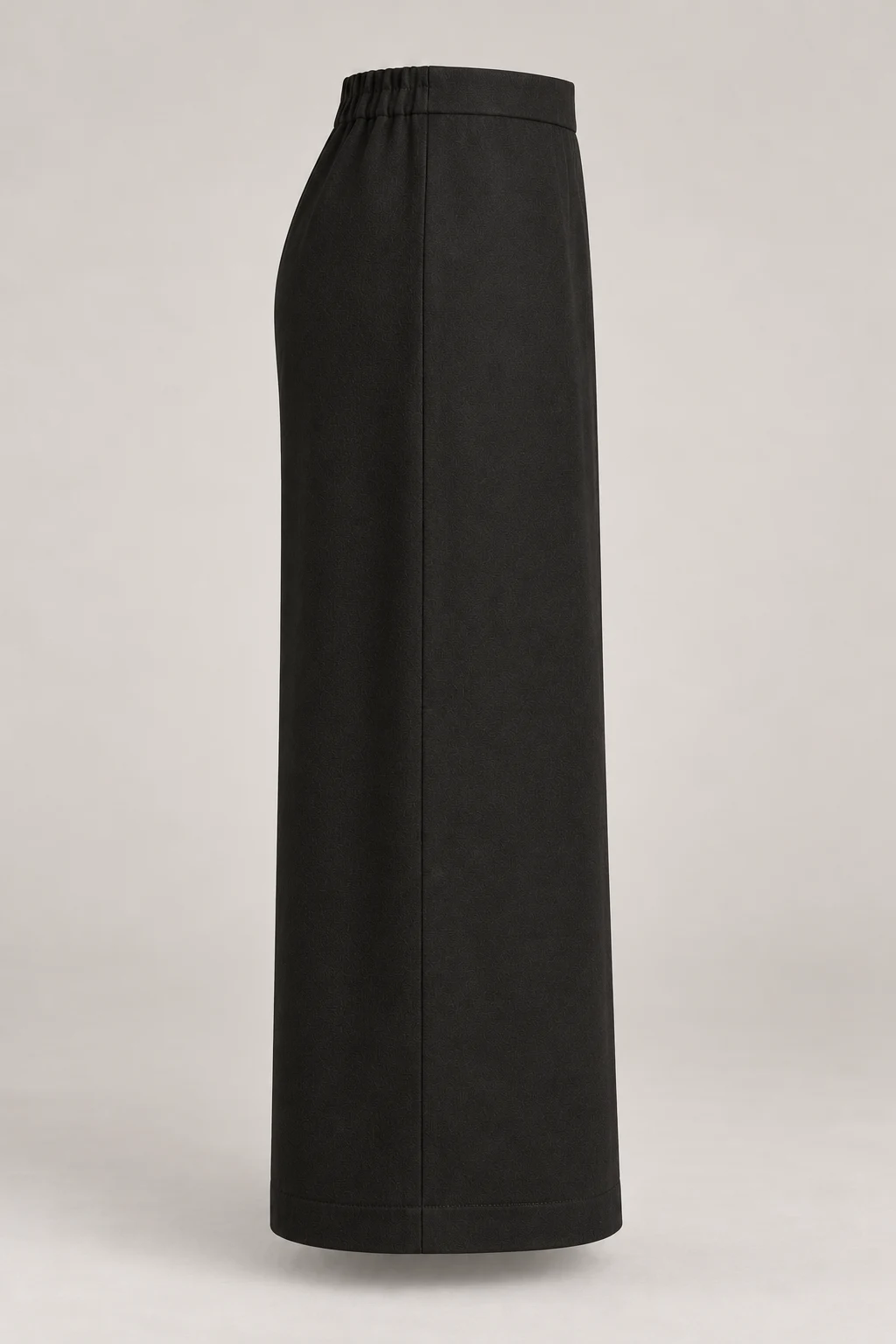 Everyday Midi Skirt in Ink black — Right side