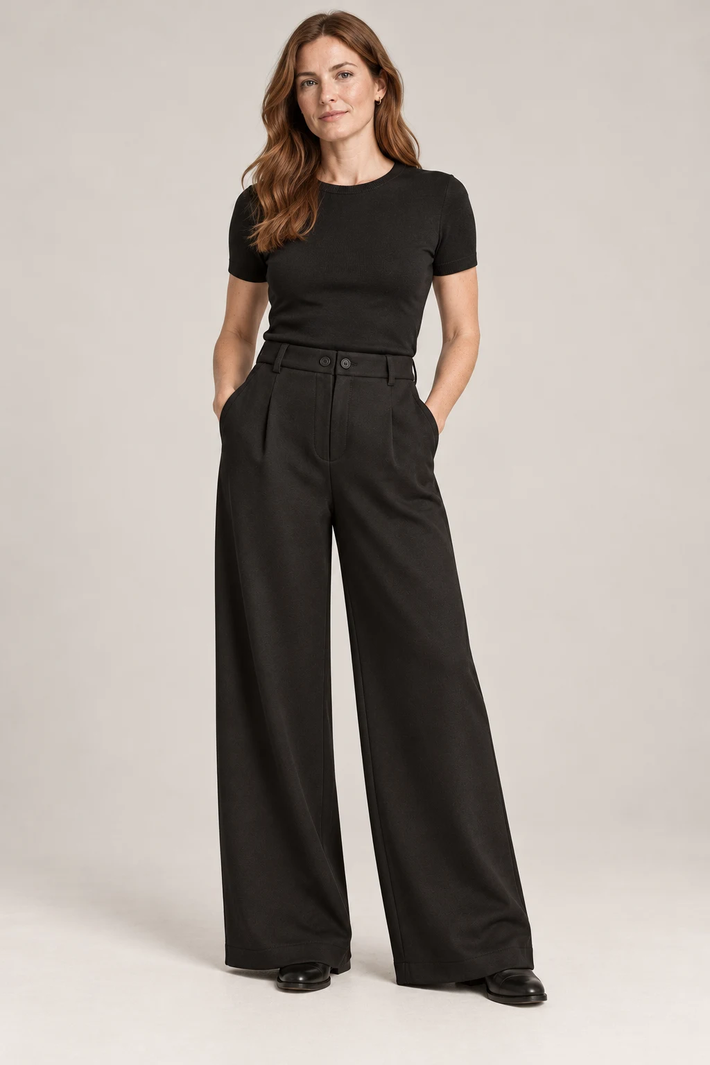 Wide Jersey Trouser in Ink black — On model