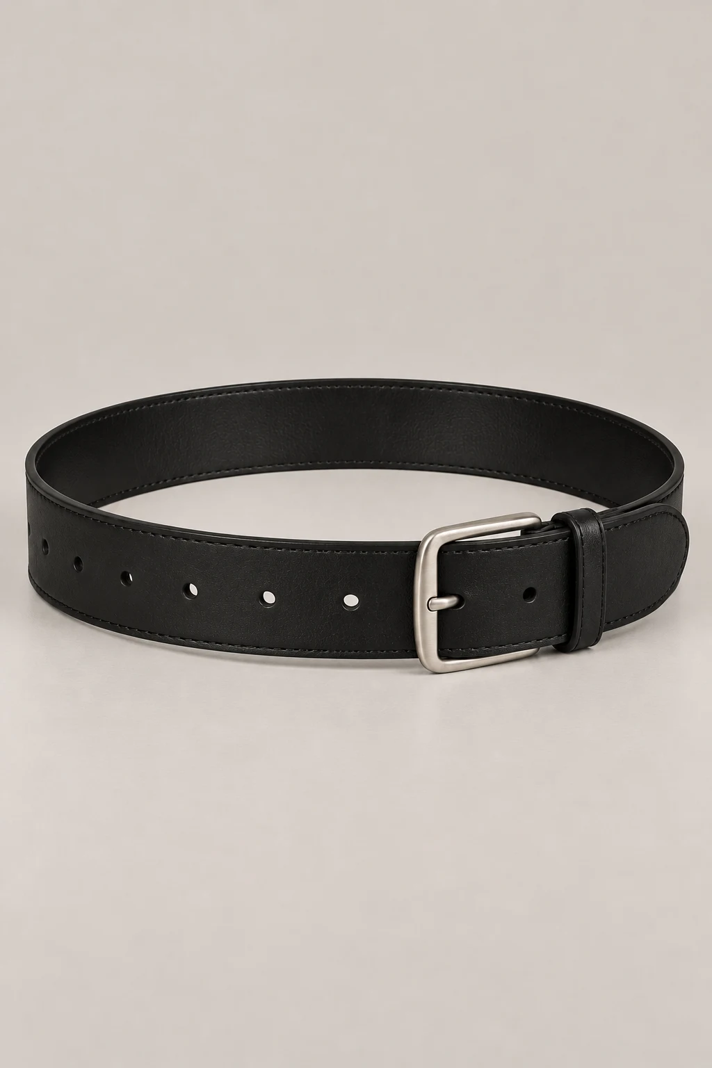 Minimal Buckle Belt in Ink black — Right side