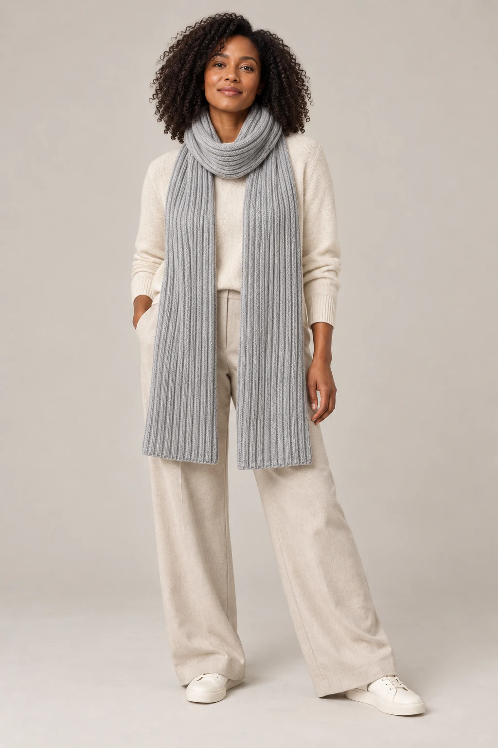 Wide Rib Scarf in Dove grey — On model
